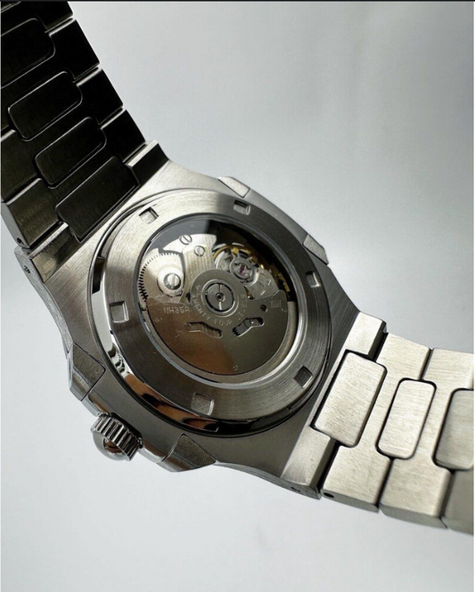 Nautilus Openheart Diamond Edition
