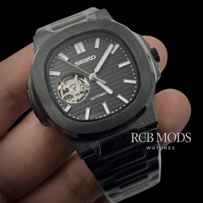 Nautilus Openheart Black Silver