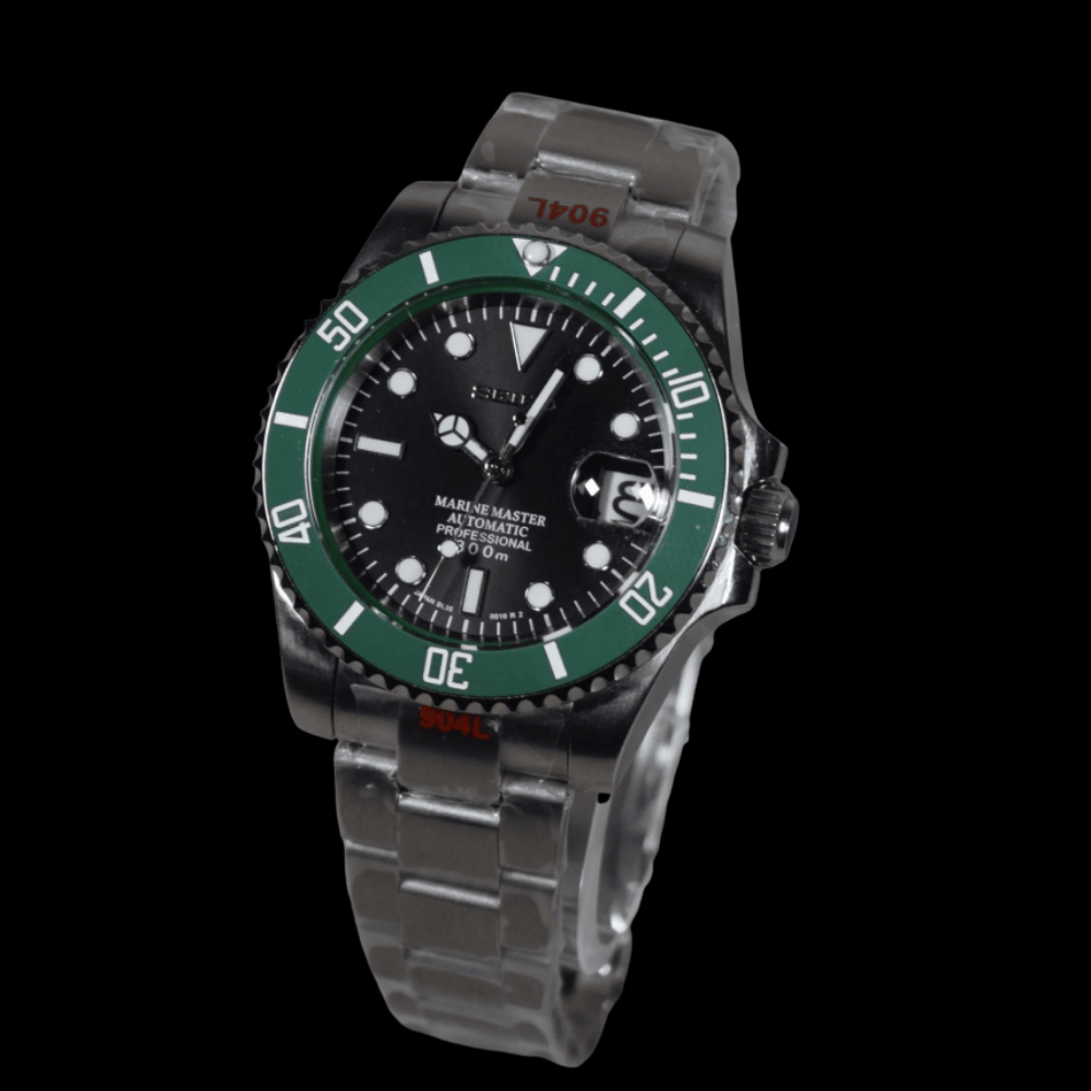 Submariner Starbucks