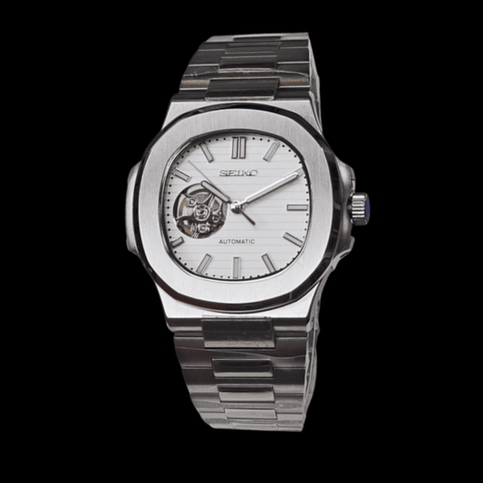 Nautilus Openheart White