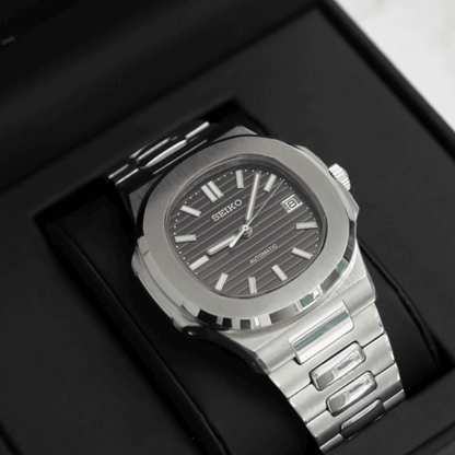 Nautilus Grey