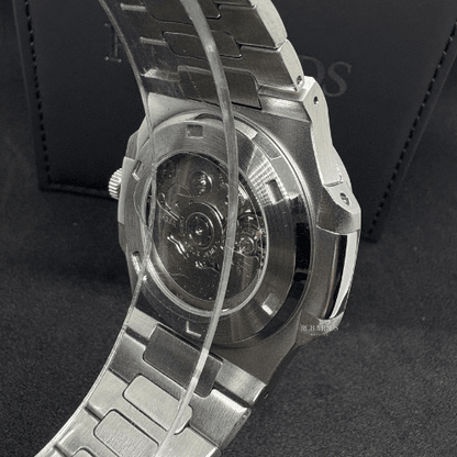 Nautilus Openheart Silver Black