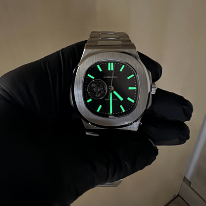 Nautilus Openheart Silver Black