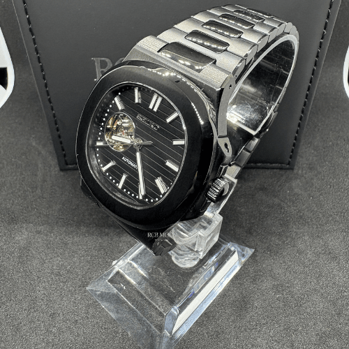 Nautilus Openheart Black Silver