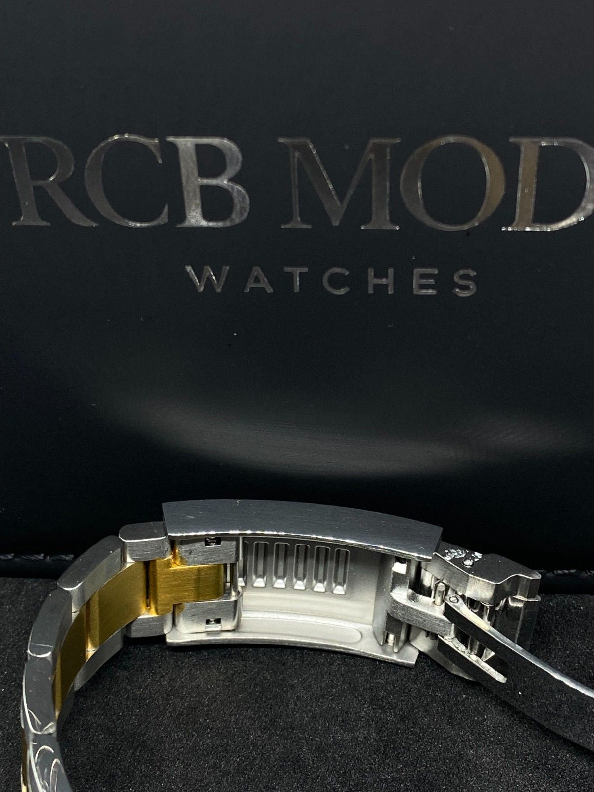 Submariner Black Gold