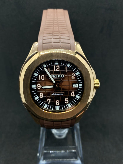 Nauteiko (Aquanaut) Rose Gold Chocolatte