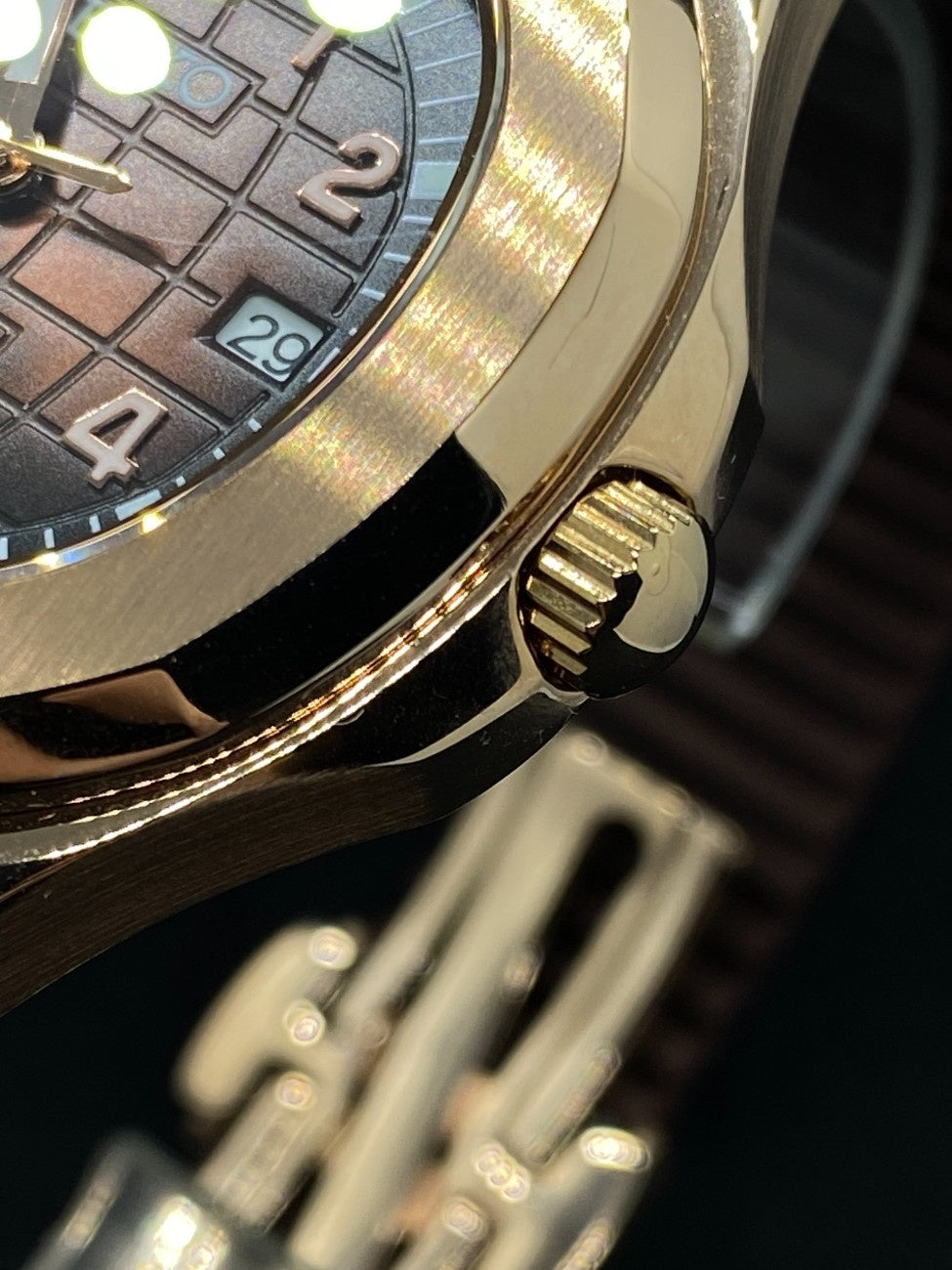 Nauteiko (Aquanaut) Rose Gold Chocolatte