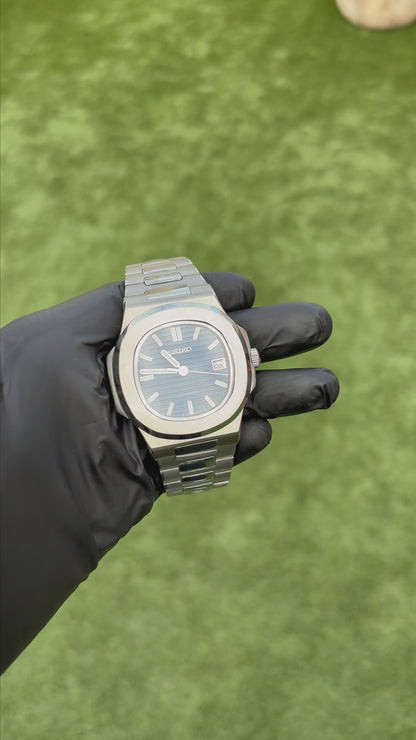Nautilus Blue